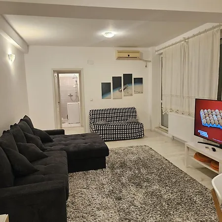 D&d דירה Năvodari